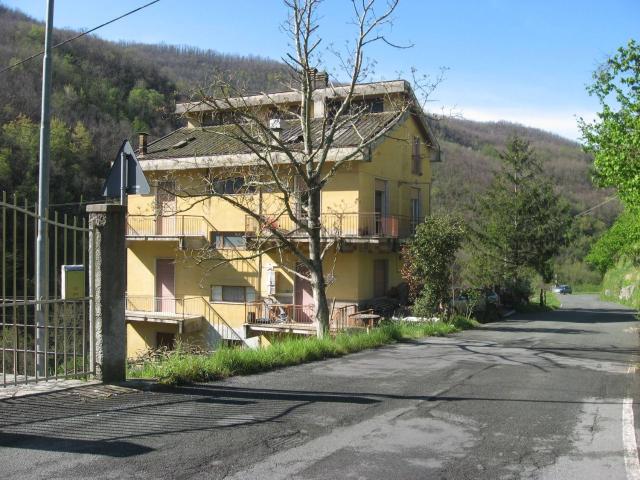 Appartamento in vendita a Isola Di Borgonovo, Liguria