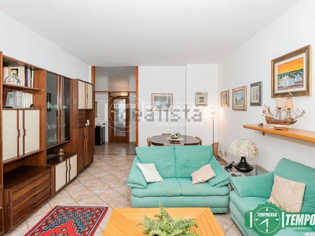 Appartamento in vendita a San Donato Milanese, Lombardia