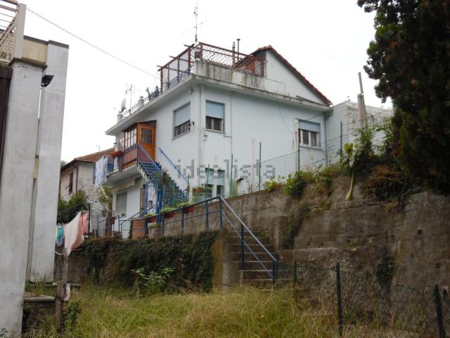 Appartamento in vendita a Mignanego, Liguria