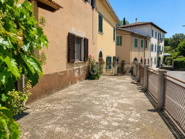 Appartamento in vendita a Unione dei Comuni Montani Amiata Grossetana, Castell'azzara