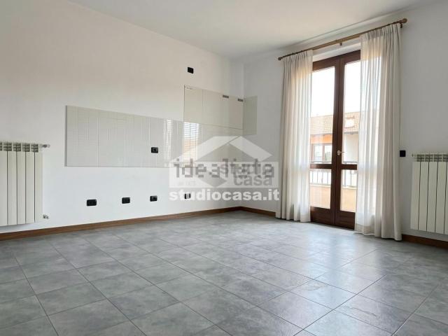 Appartamento in vendita a Spirano, Bergamo