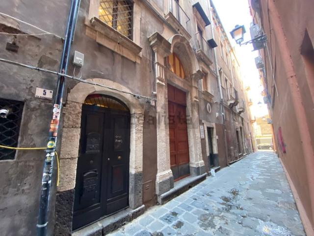 Appartamento in vendita a Centro storico, Catania