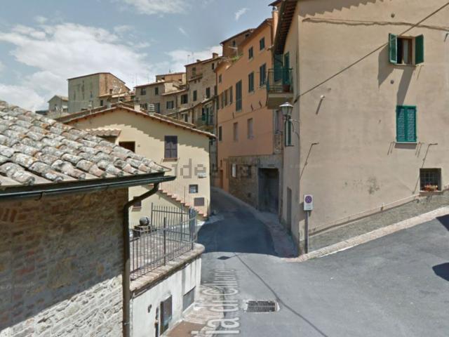 Appartamento in vendita a Abbadia Di Montepulciano, Toscana