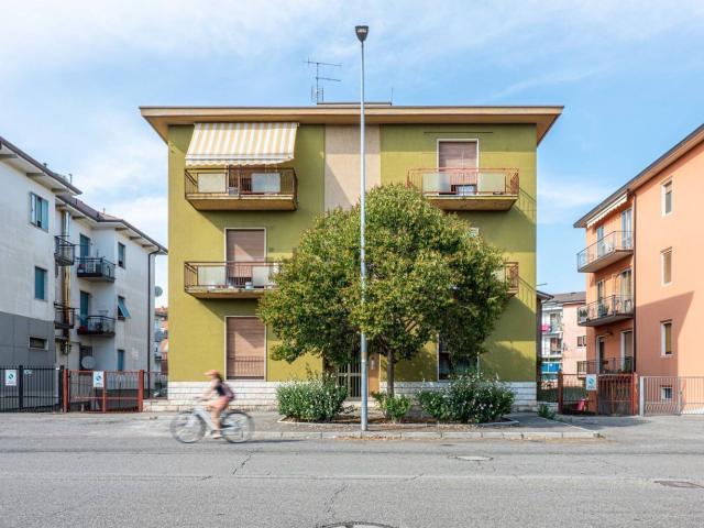 Appartamento in vendita a Palazzina, Brenzone