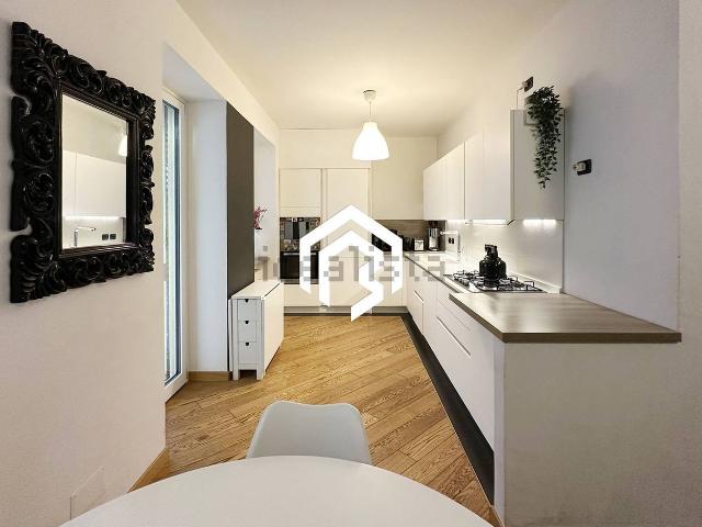 Appartamento in vendita a Centro Storico, Piemonte