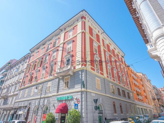 Appartamento in vendita a Roiano-Gretta-Barcola-Cologna-Scorcola, Villa Opicina