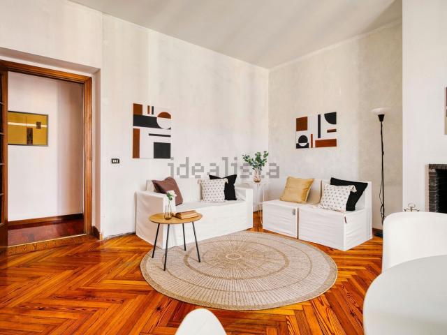 Appartamento in vendita a Municipio 9, Milano