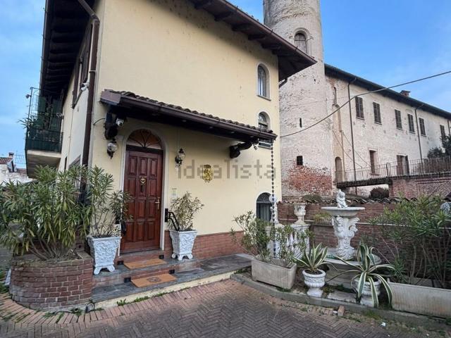 Appartamento in vendita a Gambolò, Lombardia