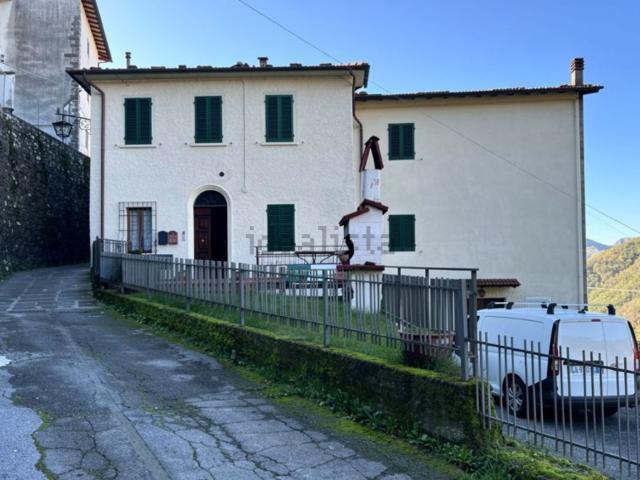 Appartamento in vendita a Piteglio, Toscana