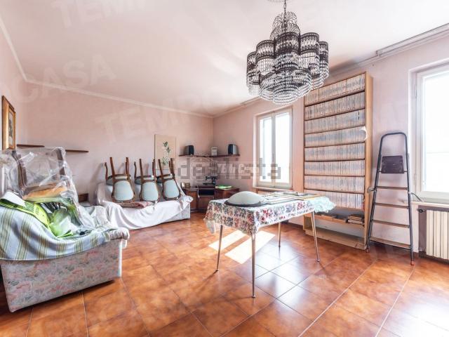 Appartamento in vendita a Medesano, Felegara
