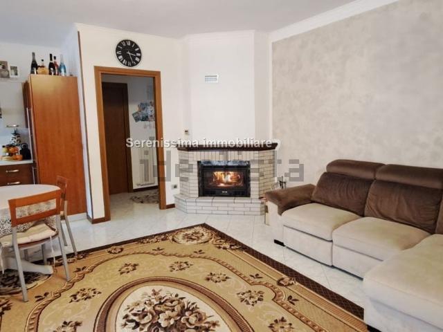 Appartamento in vendita a Castello, Marche