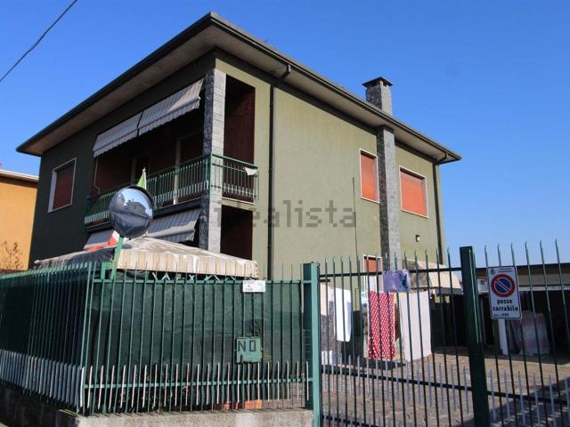 Appartamento in vendita a Baggina, Canegrate