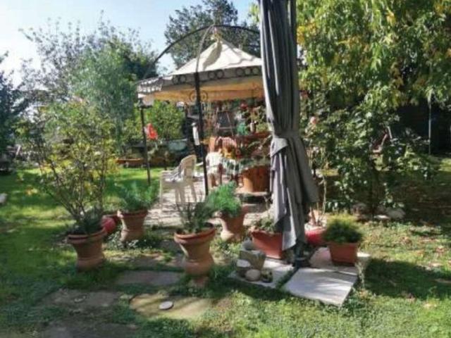 Appartamento in vendita a Carmine, Viterbo