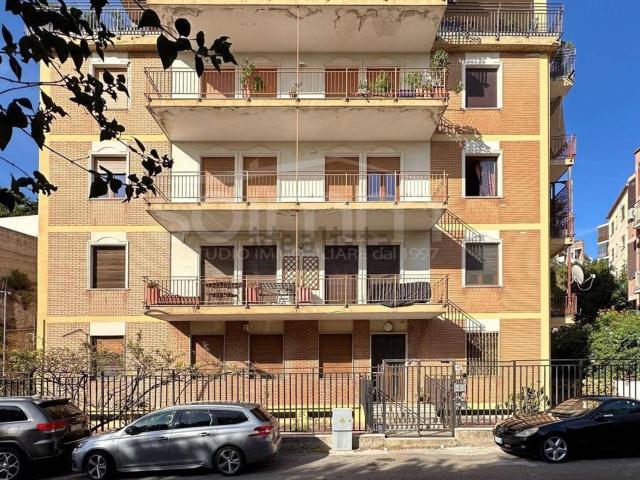 Appartamento in vendita a Tuvixeddu-Tuvumannu, Cagliari
