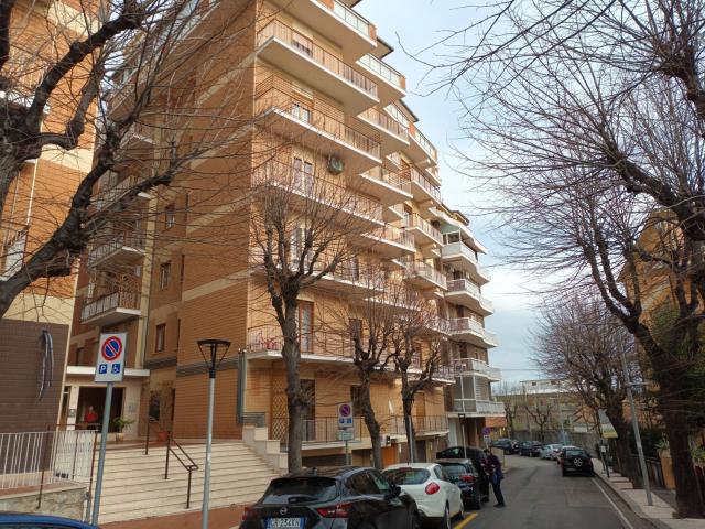 Appartamento in vendita a Santa Barbara, Chieti