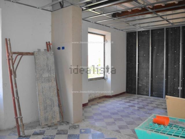 Appartamento in vendita a Lecchi, Toscana