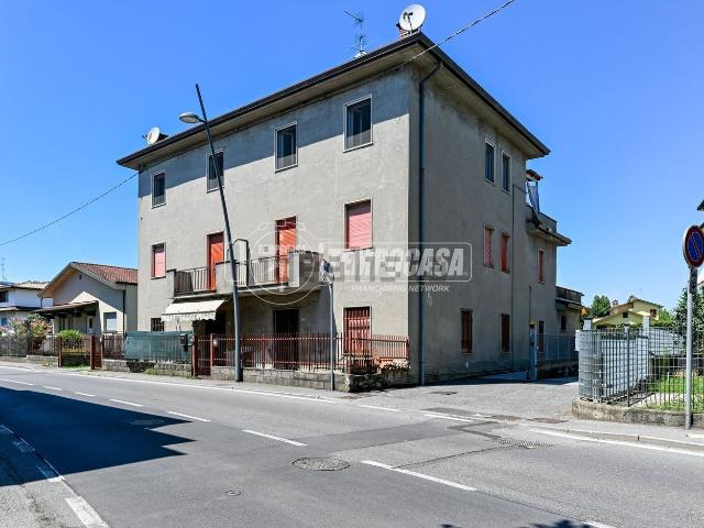 Appartamento in vendita a Spirano, Bergamo