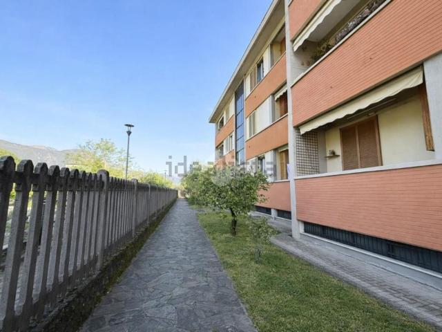 Appartamento in vendita a Abbadia Lariana, Lombardia