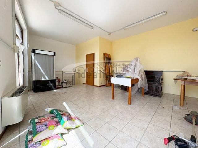 Appartamento in vendita a Trecastelli, Marche