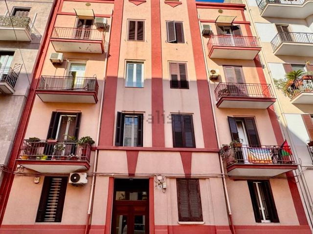 Appartamento in vendita a Madonnella, Bari
