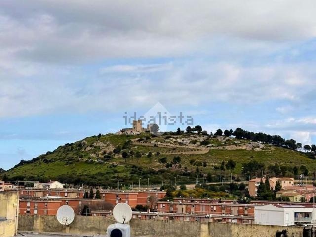 Appartamento in vendita a Is Mirrionis, Cagliari