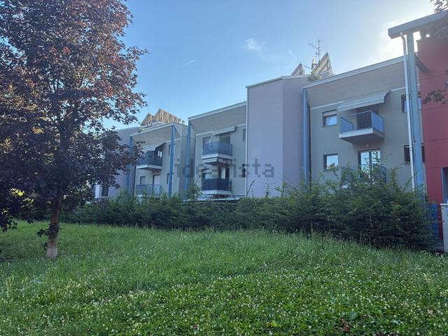 Appartamento in vendita a Maslianico, Lombardia