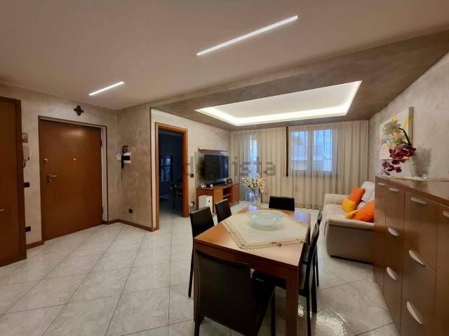 Appartamento in vendita a Orio Al Serio, Bergamo