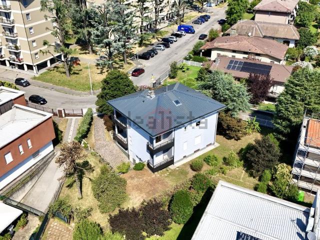 Appartamento in vendita a Gorgonzola, Lombardia