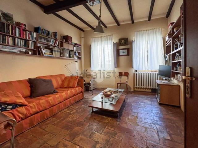 Appartamento in vendita a Civitella in Val di Chiana, Albergo