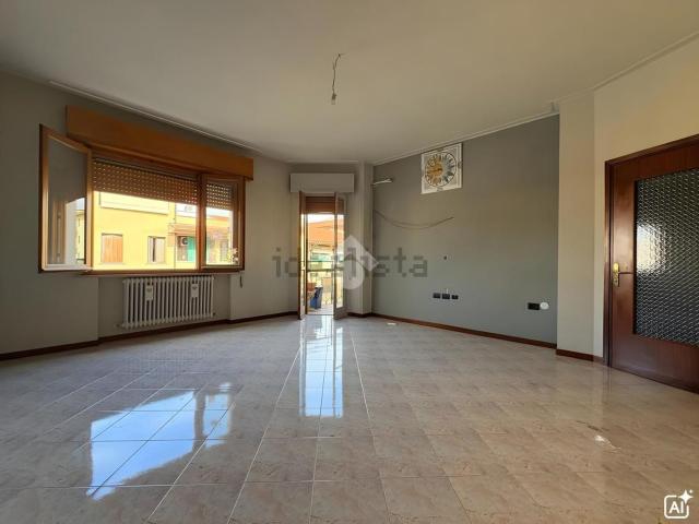 Appartamento in vendita a Suzzara, Mantova