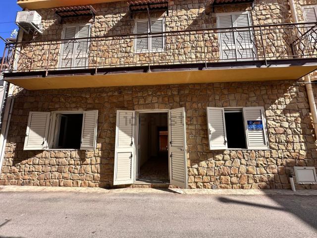 Appartamento in vendita a Marina di Caronia, Caronia
