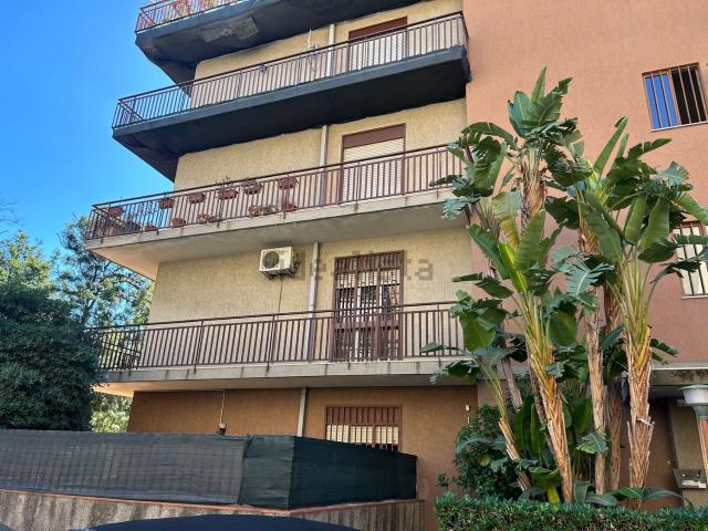 Appartamento in vendita a Picanello-Ognina-Barriera-Canalicchio, Catania