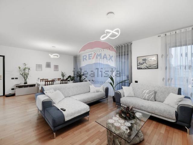 Appartamento in vendita a San Giuliano Monzese, Cologno Monzese