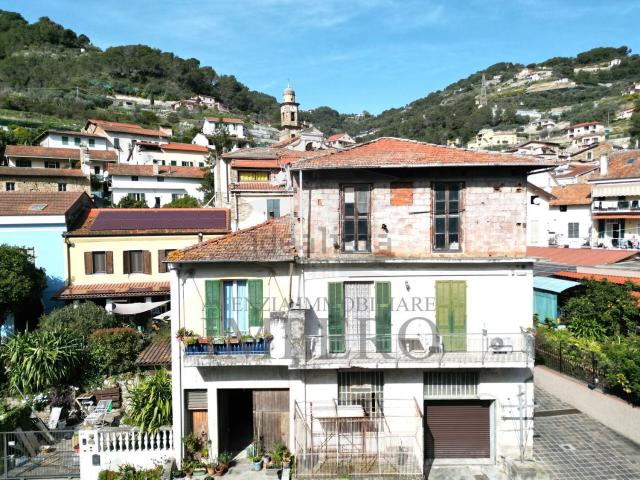 Appartamento in vendita a Soldano, Liguria