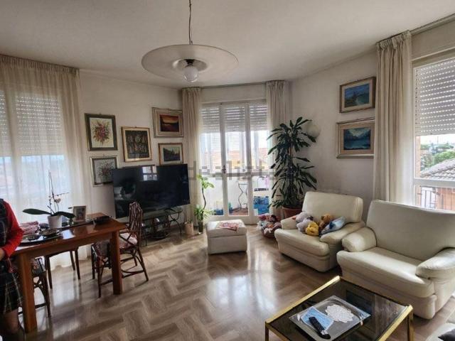 Appartamento in vendita a Ravenna, Reggio Emilia