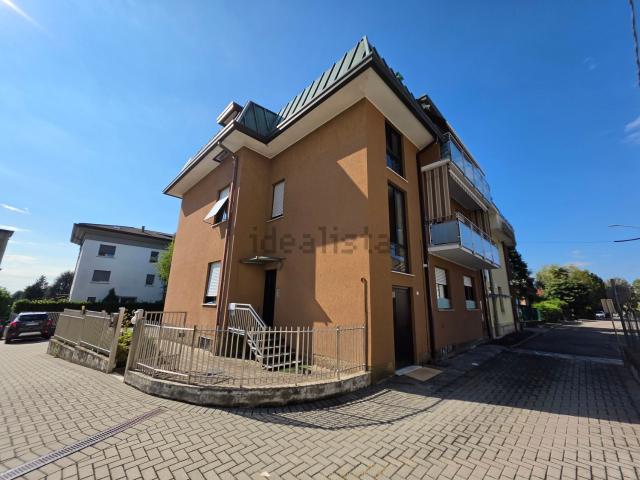 Appartamento in vendita a Figino Serenza, Como