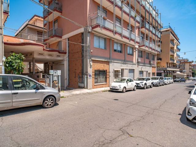 Appartamento in vendita a Giarre, Sicilia