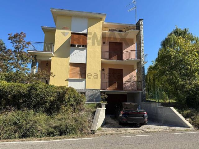 Appartamento in vendita a Pellegrino Parmense, Parma
