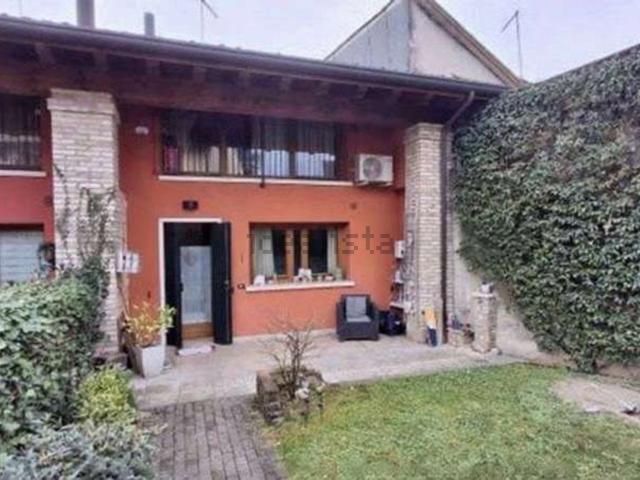 Appartamento in vendita a Paderno Del Grappa, Veneto