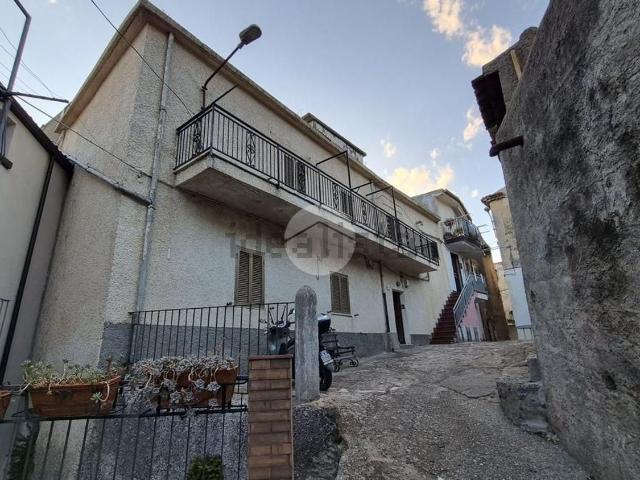 Appartamento in vendita a Paola, Cosenza