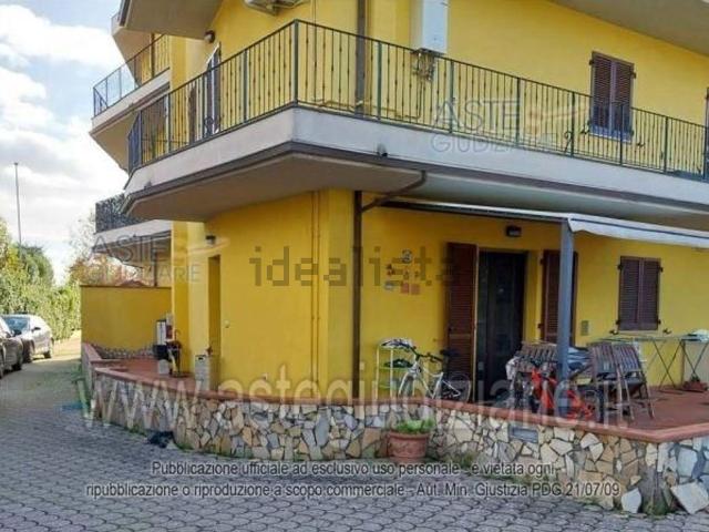 Appartamento in vendita a Massa e Cozzile, Toscana