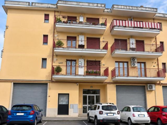 Appartamento in vendita a Bivio Pratole, Salerno