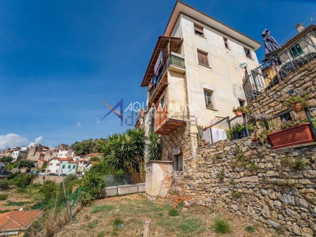 Appartamento in vendita a Pompeiana, Liguria