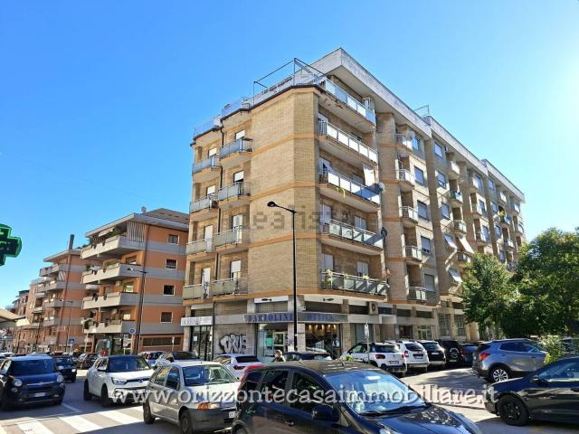 Appartamento in vendita a Santi Filippo e Giacomo, Marche