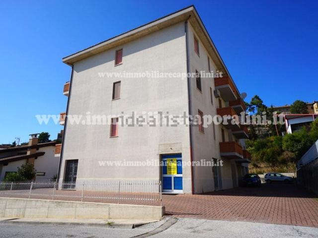 Appartamento in vendita a Marche, Macerata