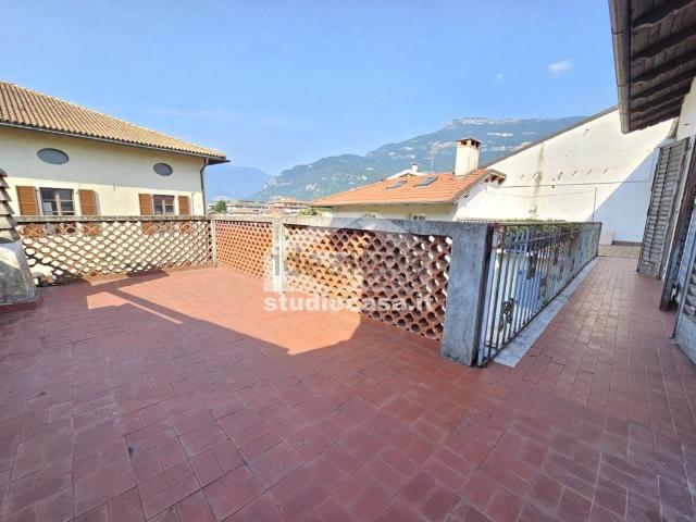 Appartamento in vendita a Comunità della Vallagarina, Borgo Sacco