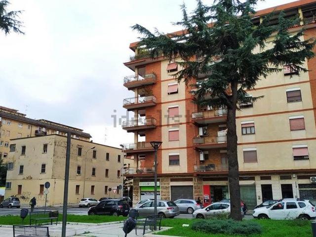 Appartamento in vendita a Villaggio Trieste, Latina