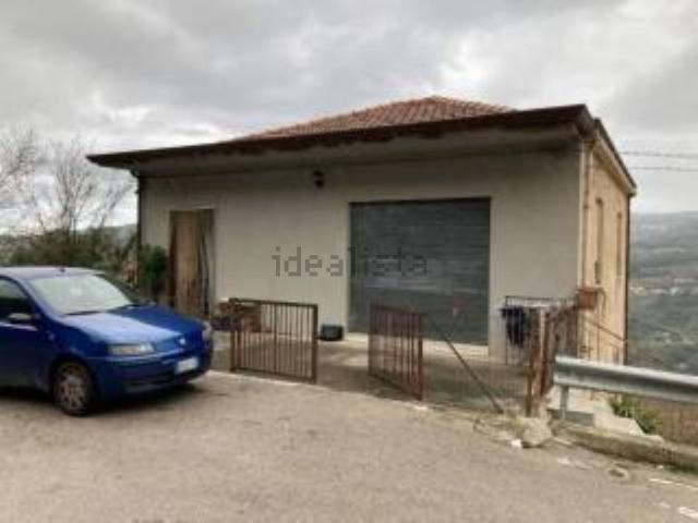 Appartamento in vendita a Tortorici, Sicilia
