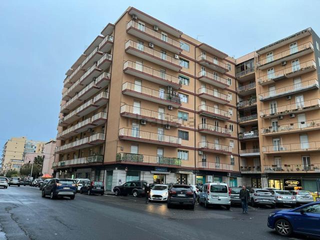 Appartamento in vendita a Loreto, Acireale