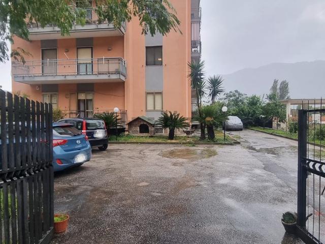Appartamento in vendita a Piazza di Pandola, Avellino